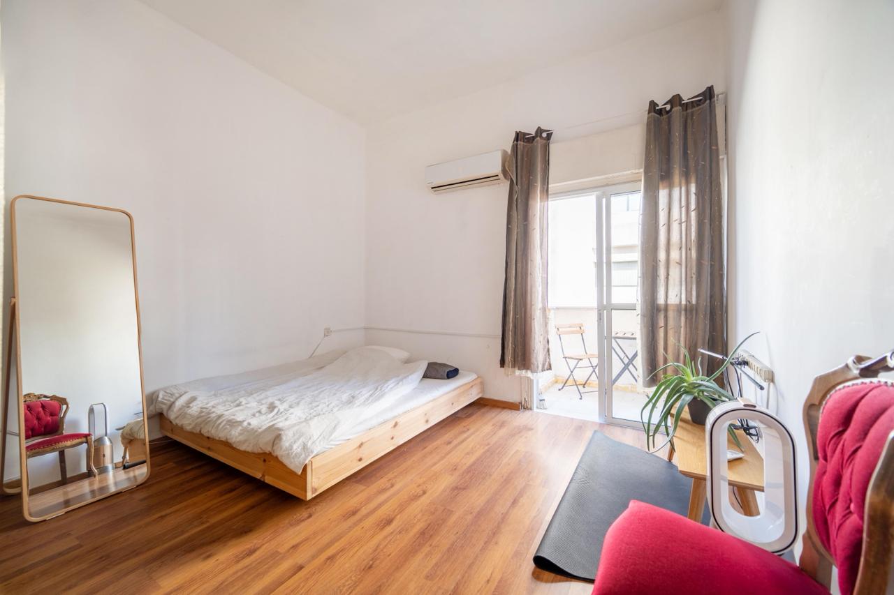 דירה למכירה בתל אביב